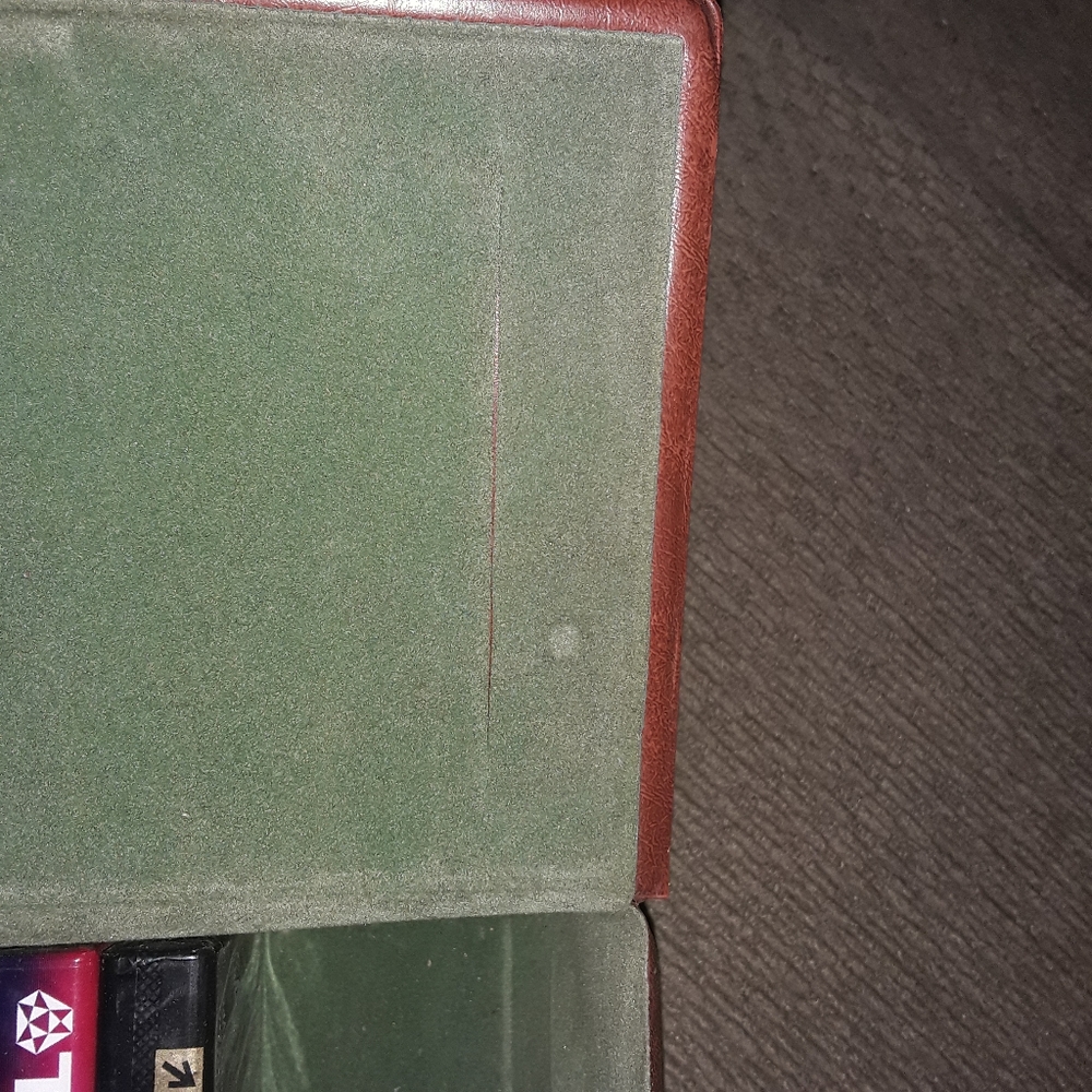 Vintage Cassette Library Case & 7 New Blank Cassettes Retro Prop - Picture 2 of 5